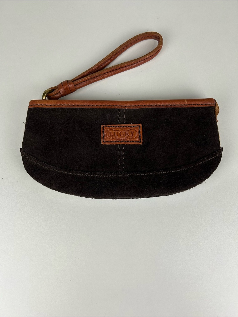 LUCKY BRAND VINTAGE STYLE PATCHWORK LEATHER WRISTLET - Picture 2 of 10